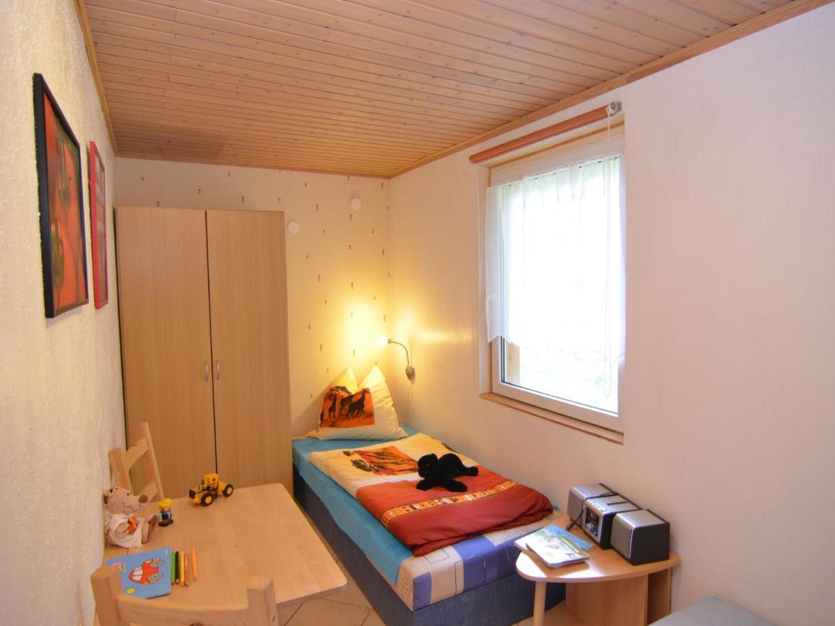 Beautiful Holiday Home With Covered Veranda Friedrichroda Bagian luar foto