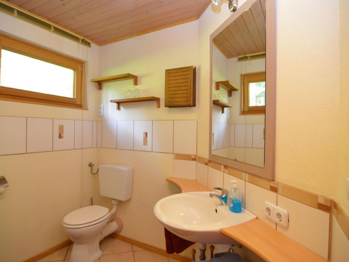 Beautiful Holiday Home With Covered Veranda Friedrichroda Bagian luar foto