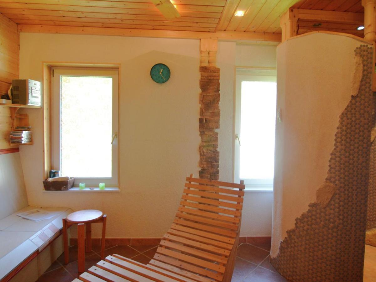 Beautiful Holiday Home With Covered Veranda Friedrichroda Bagian luar foto